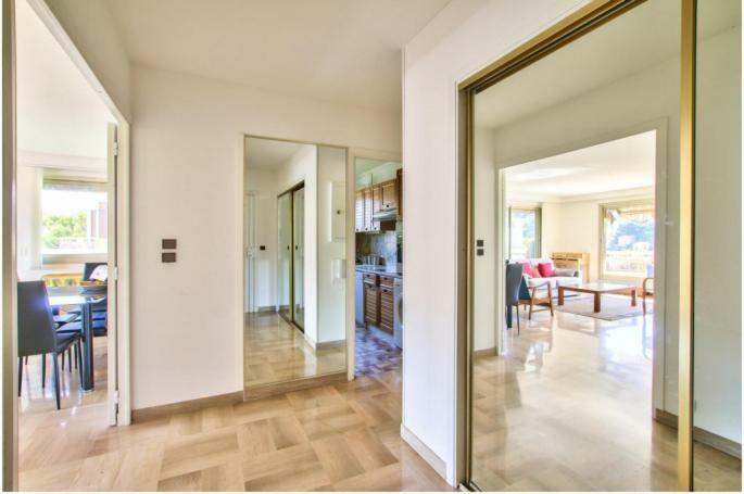 Apartment Chateau Miramar
